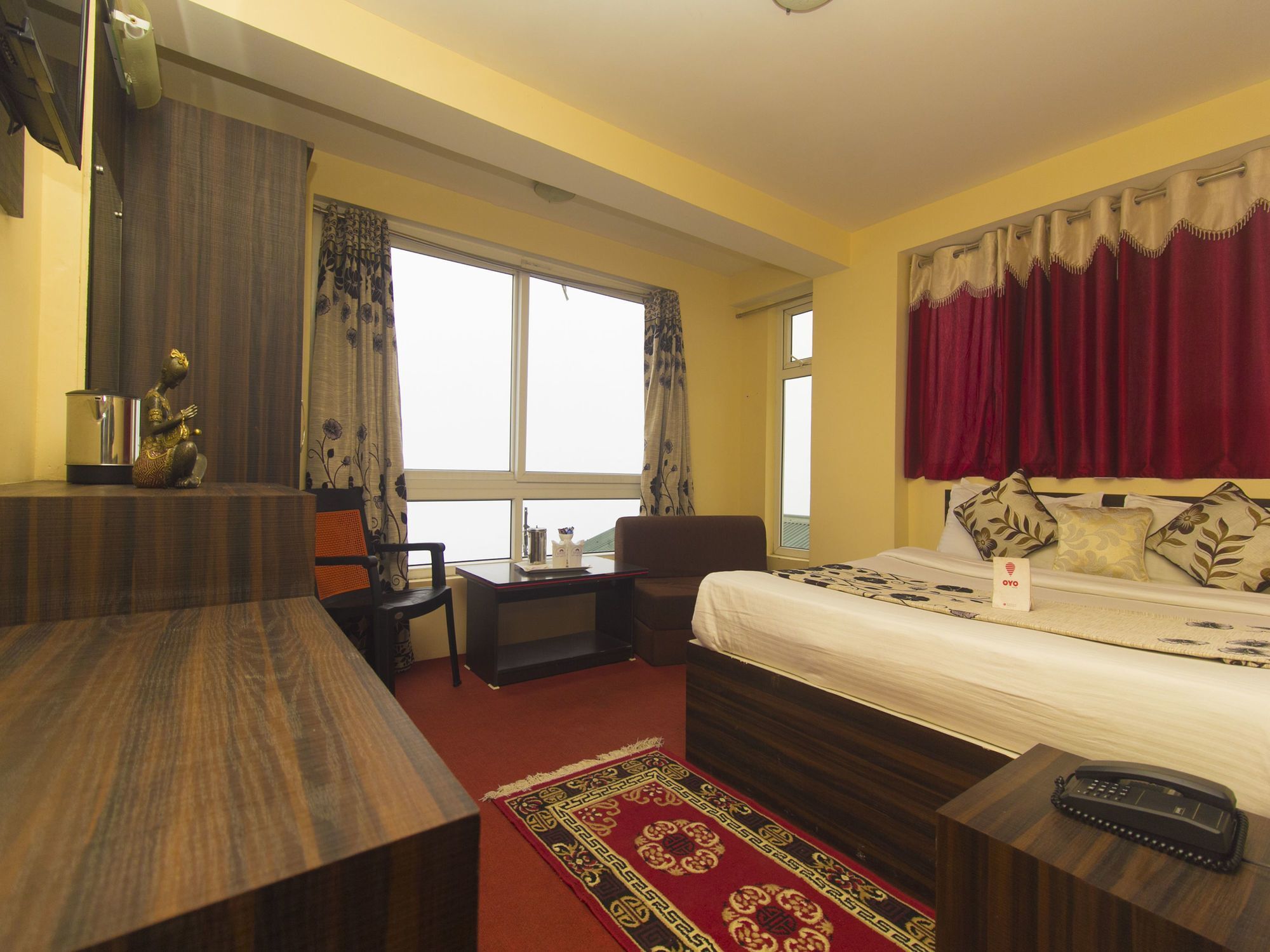 Oyo 4516 Golden Wind Horse Hotell Darjeeling  Eksteriør bilde