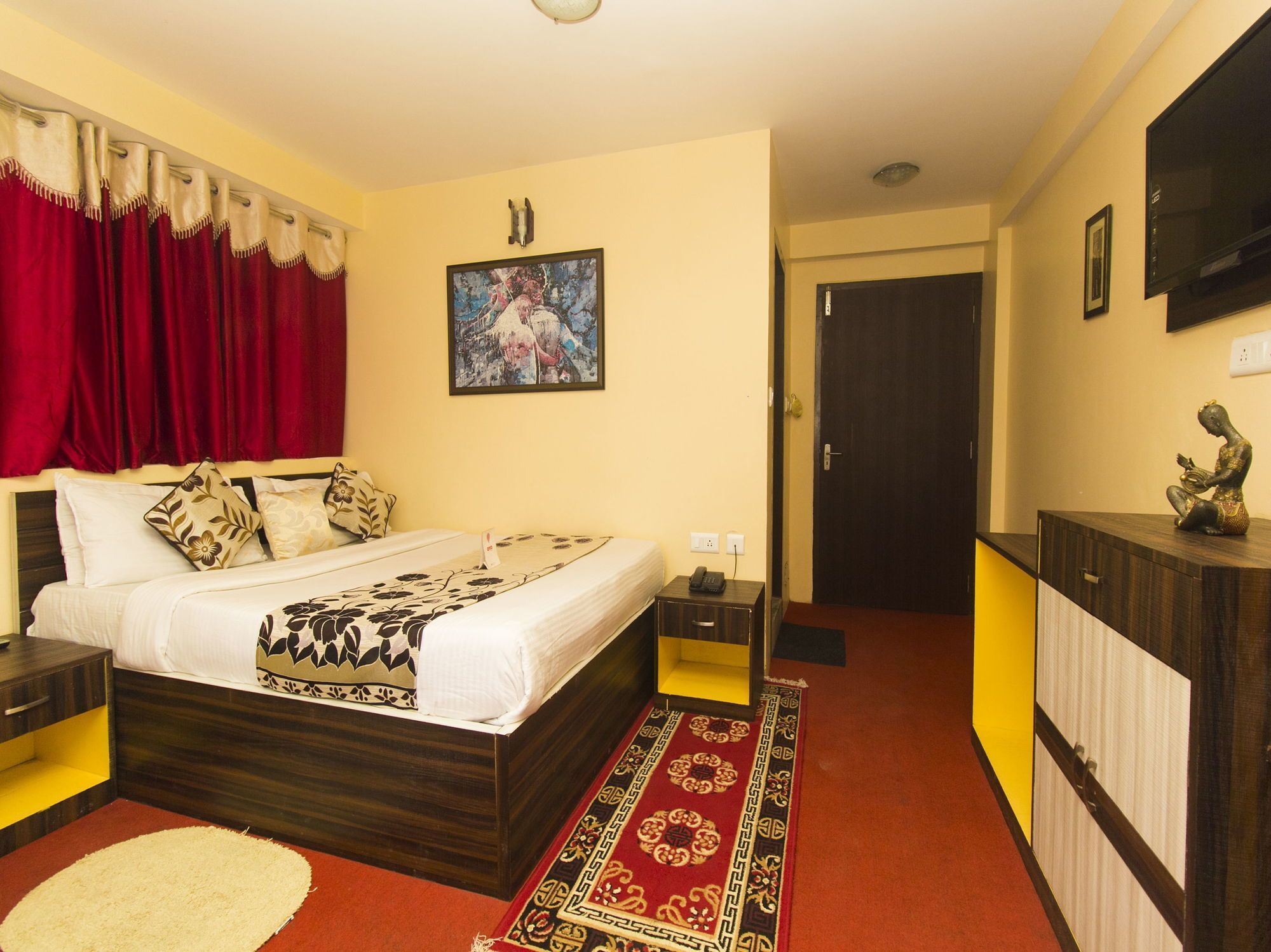 Oyo 4516 Golden Wind Horse Hotell Darjeeling  Eksteriør bilde