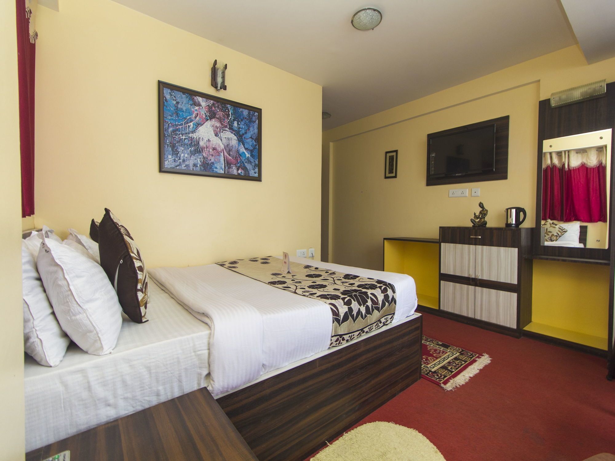 Oyo 4516 Golden Wind Horse Hotell Darjeeling  Eksteriør bilde