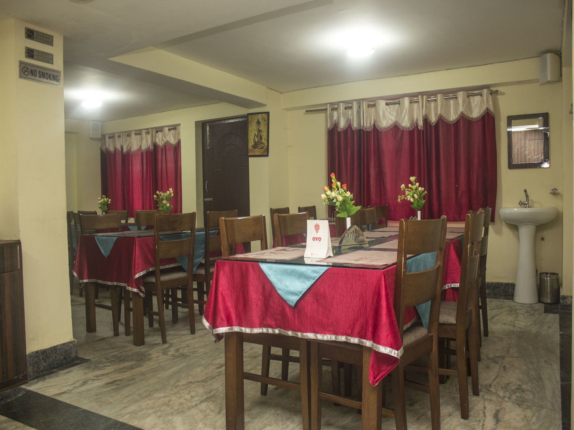 Oyo 4516 Golden Wind Horse Hotell Darjeeling  Eksteriør bilde